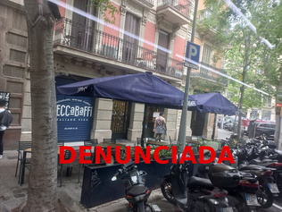València 341 - no pots posar tantes taules ni deixar-ho tot al mig del carrer