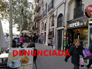 Plaça Sagrada Familia 23_censor